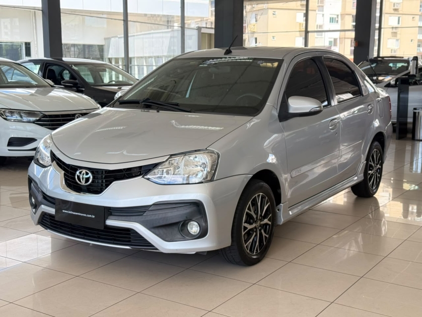 toyota etios 1.5 platinum sedan 16v flex 4p automatico 20182