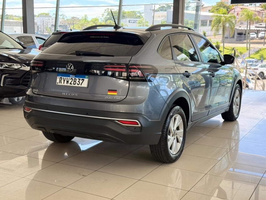 volkswagen nivus 1.0 200 tsi total flex comfortline automatico 4p 20245