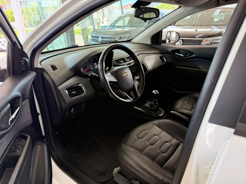 chevrolet onix 1.4 mpfi ltz 8v flex 4p manual 5p 20196