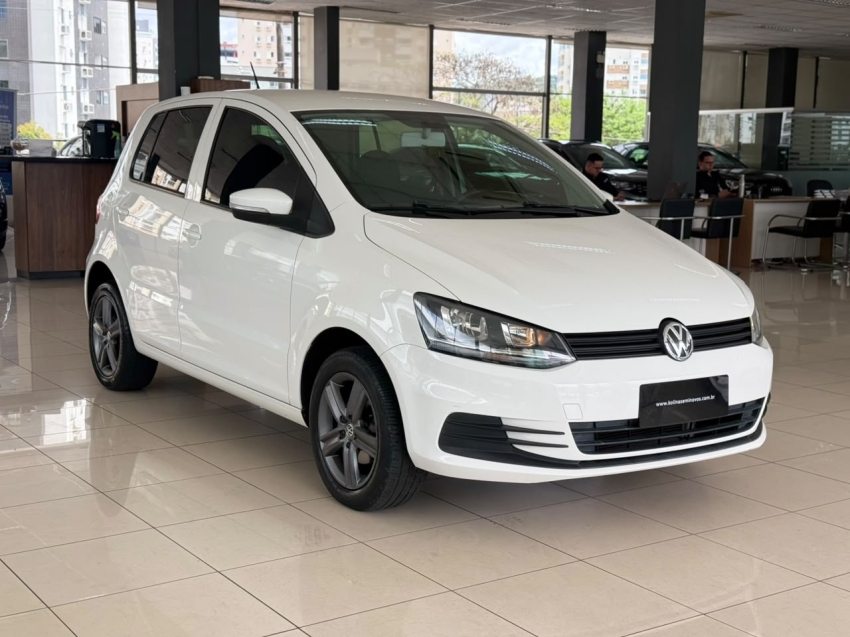 volkswagen fox 1.0 mi trendline 8v flex 4p manual 5p 20150