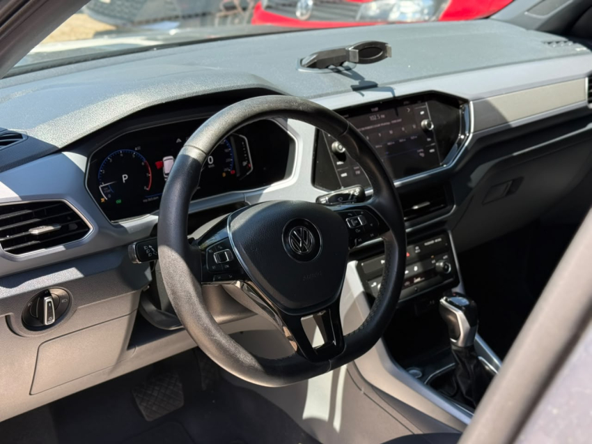 volkswagen t-cross 1.0 200 tsi total flex comfortline automatico 4p 20206