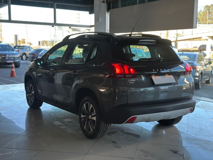 peugeot 2008 1.6 16v thp flex griffe 4p automatico 2023