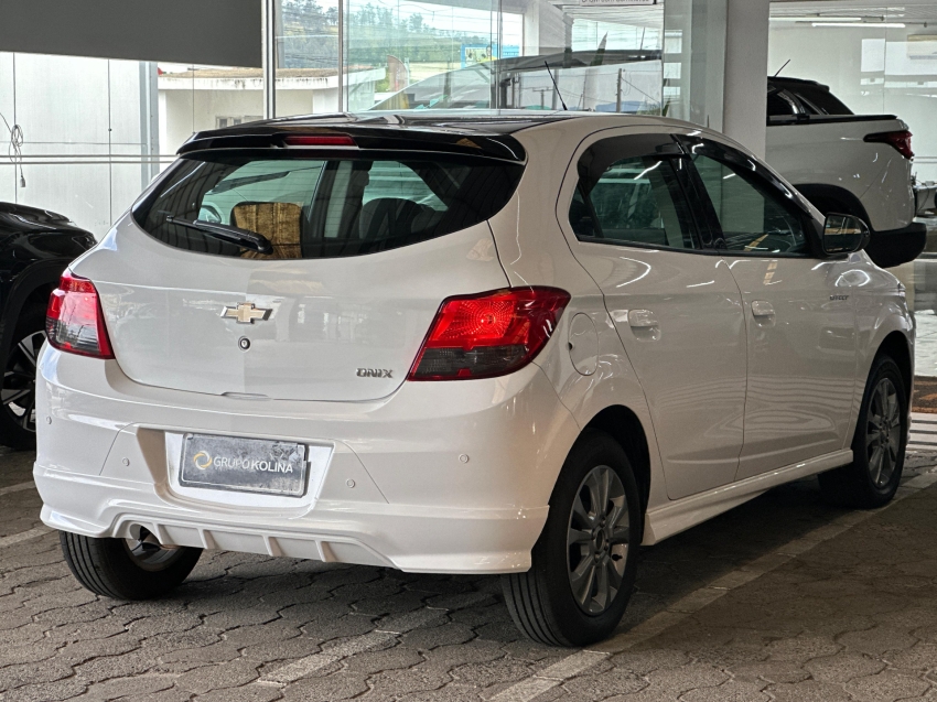 chevrolet onix 1.4 mpfi effect 8v flex 4p manual gasolina 2016