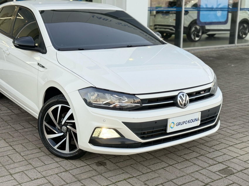 volkswagen polo 1.0 200 tsi highline automatico.