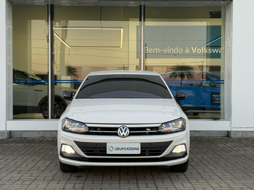 volkswagen polo 1.0 200 tsi highline automatico.