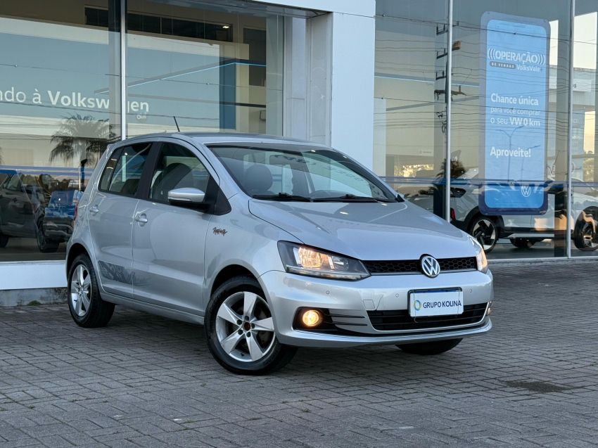 volkswagen fox 1.6 mi rock in rio 8v flex 4p manual 2016 volkswagen fox 1.6 mi rock in rio 8v flex 4p manual 2016