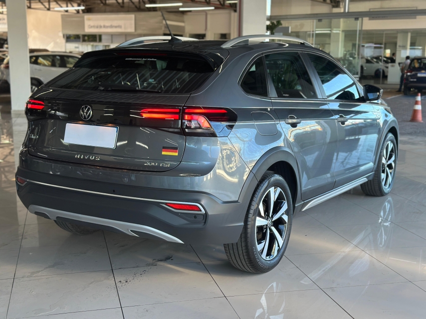 volkswagen nivus 1.0 200 tsi total flex highline automatico 5p 2021