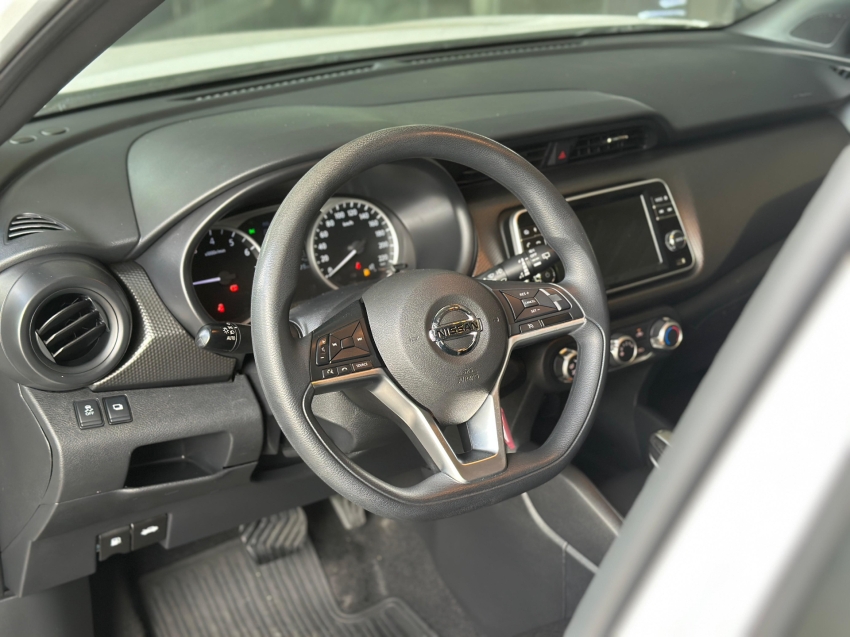 nissan kicks 1.6 16v flexstart s 4p xtronic flex automatico 2021