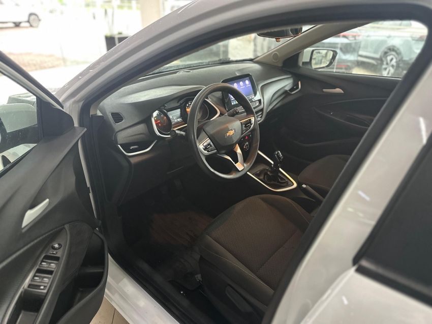 chevrolet onix 1.0 flex plus lt manual gasolina 4p 2022