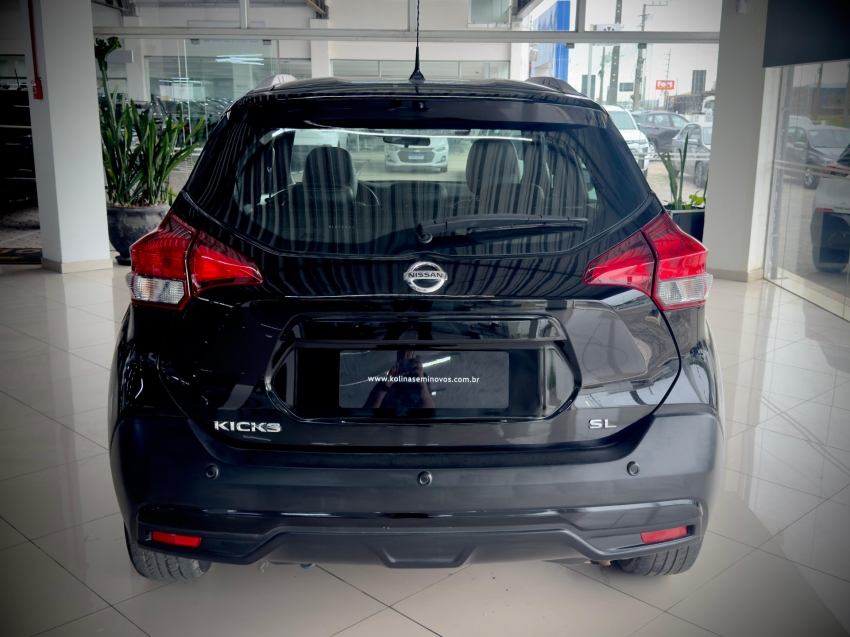 nissan kicks 1.6 16v flexstart sl 4p xtronic 1.5 flex 5p automatico 20174 nissan kicks 1.6 16v flexstart sl 4p xtronic 1.5 flex 5p automatico 20174