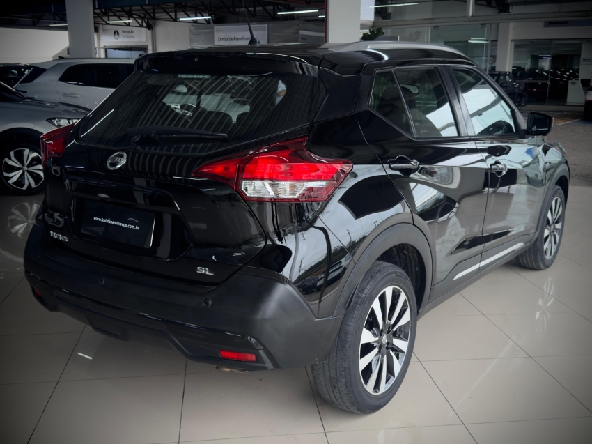 nissan kicks 1.6 16v flexstart sl 4p xtronic 1.5 flex 5p automatico 20175 nissan kicks 1.6 16v flexstart sl 4p xtronic 1.5 flex 5p automatico 20175