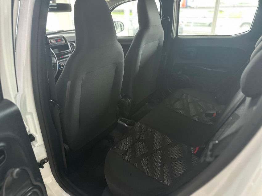 fiat mobi 1.0 evo flex like. manual 4p 2022