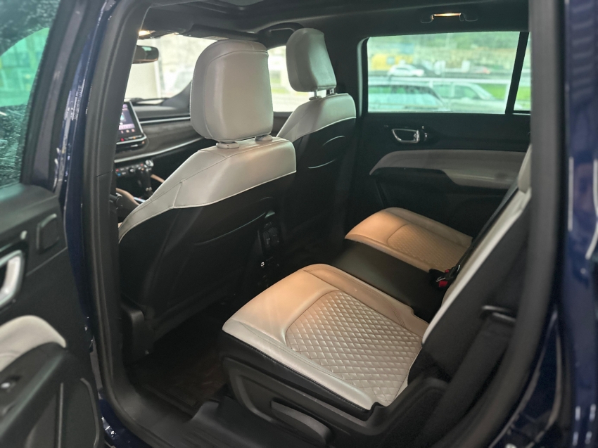 jeep commander 1.3 t270 turbo flex overland at6 5p automatico 2022