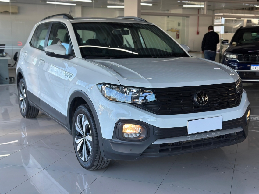 volkswagen t-cross 1.0 200 tsi total flex automatico 4p 2024