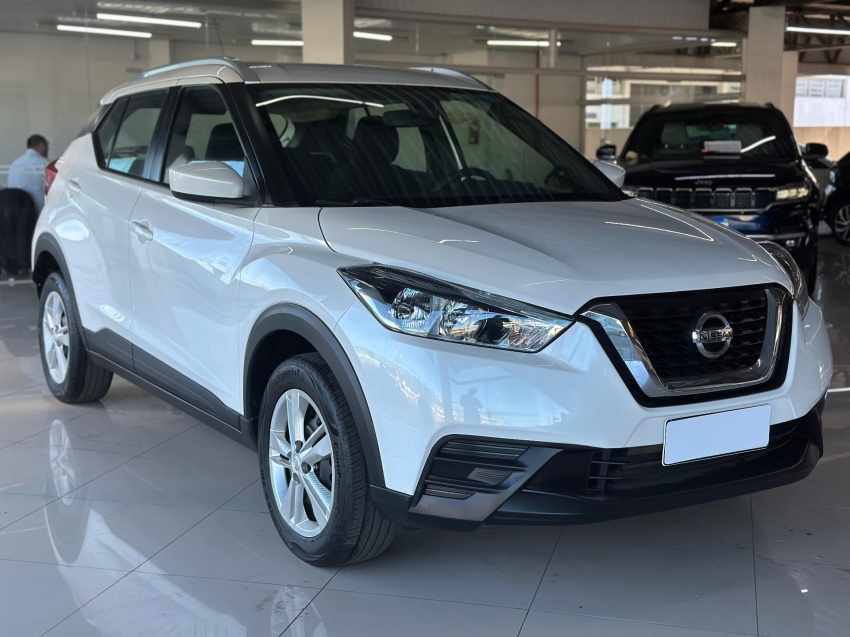 nissan kicks 1.6 16v flexstart s direct 4p xtronic 1.5 flex automatico 2019 nissan kicks 1.6 16v flexstart s direct 4p xtronic 1.5 flex automatico 2019