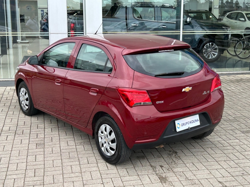 chevrolet onix 1.0 mpfi lt 8v flex 4p manual 5p 2018