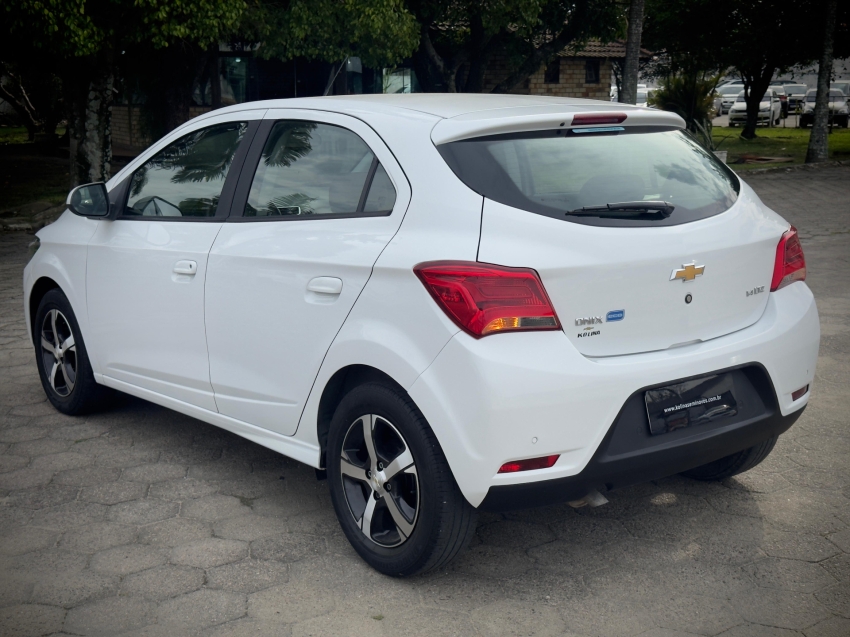 chevrolet onix 1.4 mpfi ltz 8v flex 4p manual 5p 2018