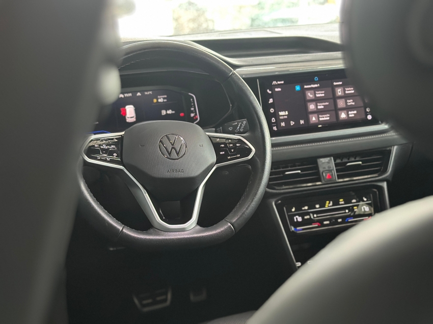 volkswagen taos 1.4 250 tsi total flex highline automatico 1.3 5p 2023