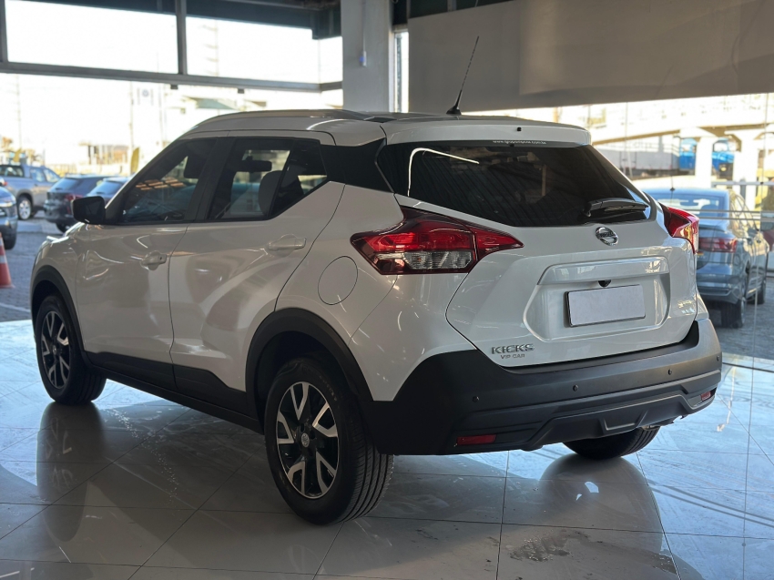 nissan kicks 1.6 16v flexstart s 4p xtronic 1.5 flex automatico 2021