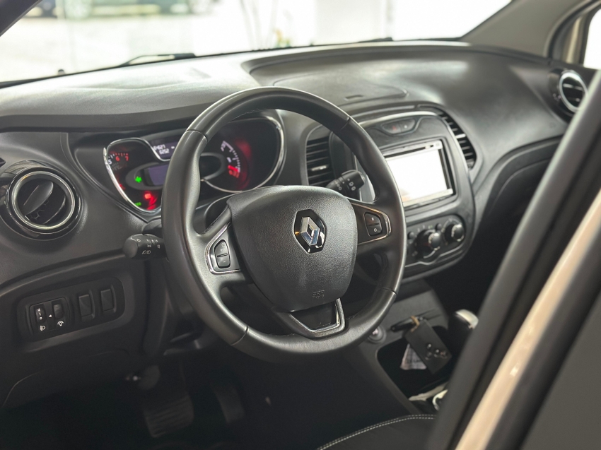 renault captur 1.6 16v sce flex life x-tronic 1.5 5p automatico 2019