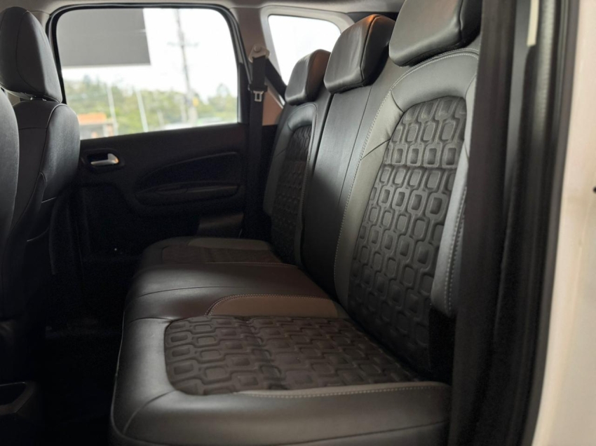 citroen aircross 1.6 vti 120 flex shine eat6 4p automatico 201912