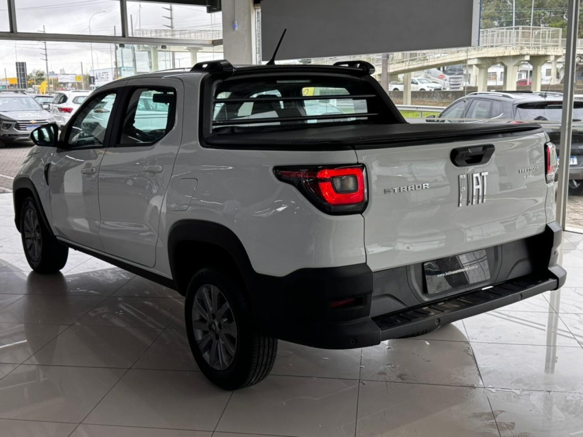 fiat strada 1.3 firefly flex freedom cd manual 4p automatico 2022