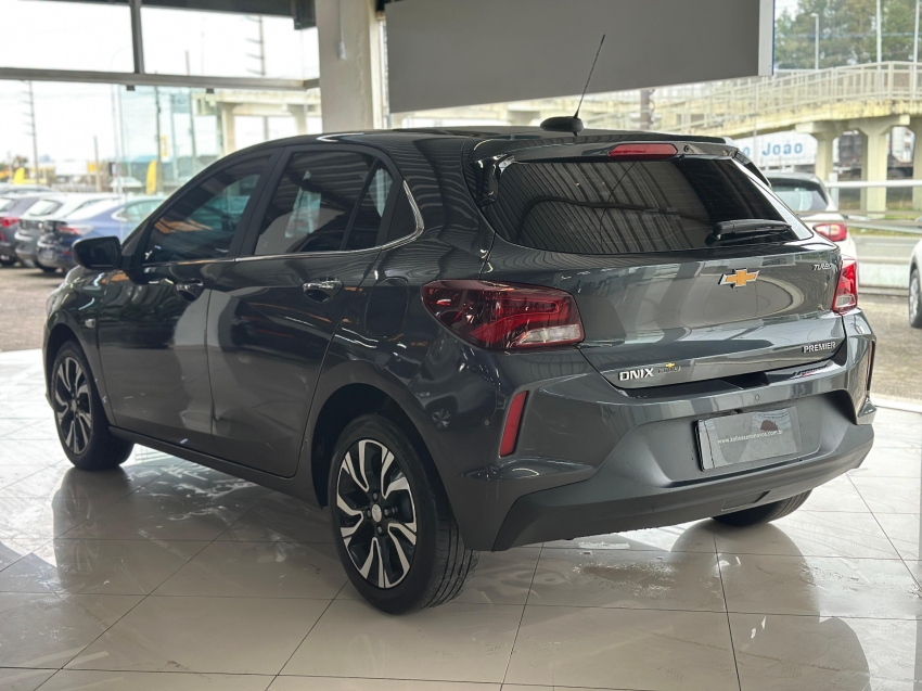 chevrolet onix 1.0 turbo flex premier automatico 5p 2024