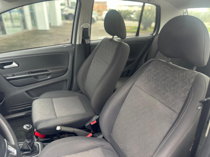 volkswagen fox 1.0 mi 8v flex 4p manual 2014