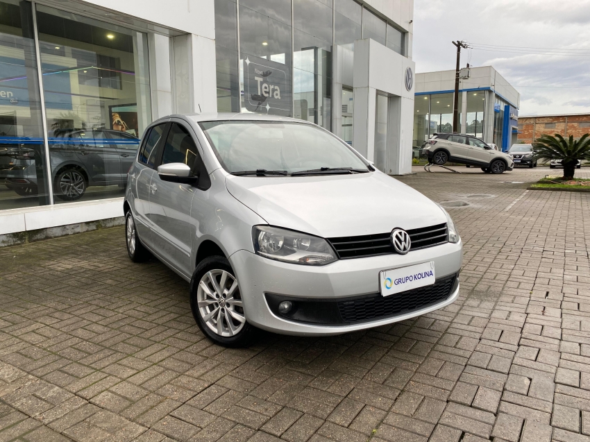 volkswagen fox 1.0 mi 8v flex 4p manual 2014