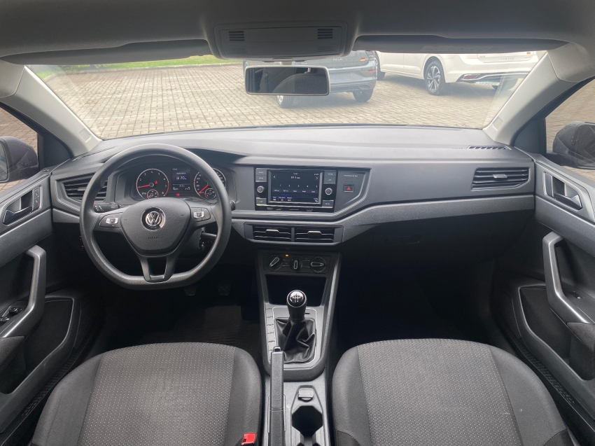 volkswagen polo 1.0 mpi total flex manual 4p 2022