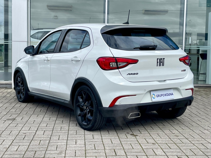 fiat argo 1.8 e.torq flex hgt at6 1.7 4p automatico 2021