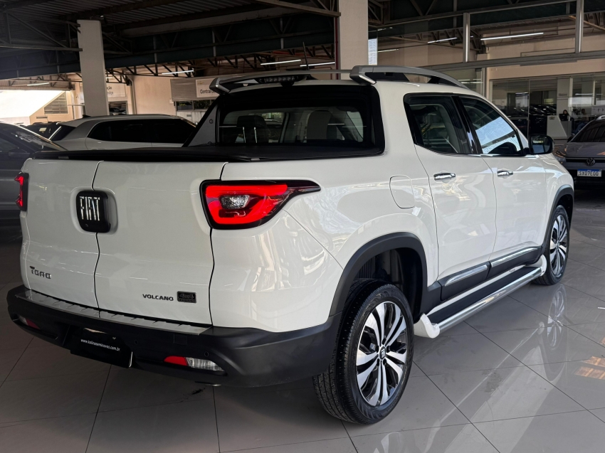 fiat toro 2.0 16v turbo diesel volcano 4wd at9 4p manual 2022