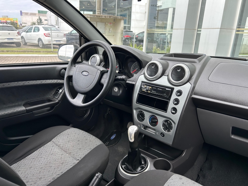 ford fiesta 1.6 rocam 8v flex 4p manual 1.5 5p 2013