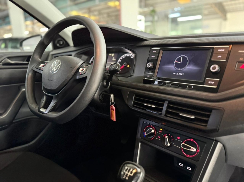 volkswagen polo 1.0 mpi manual flex 4p automatico 20248