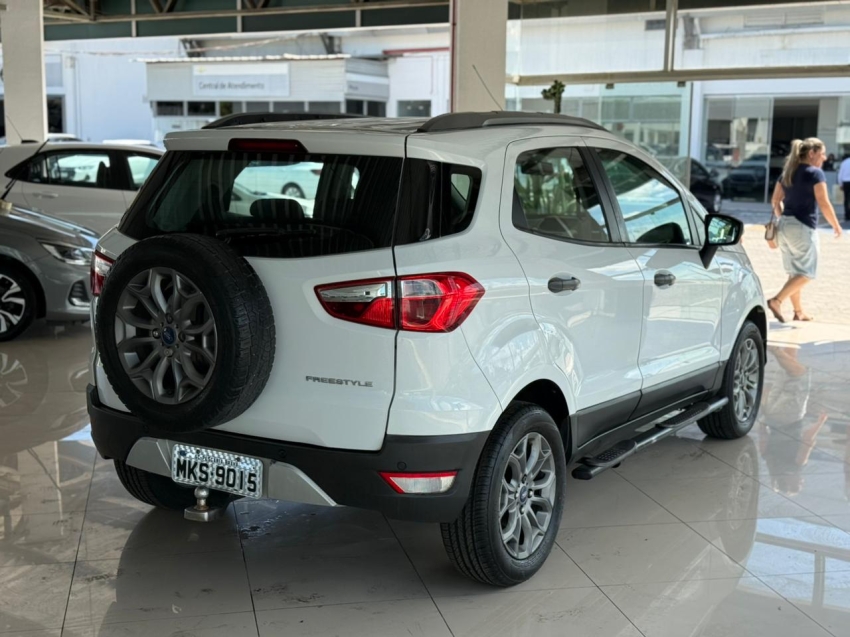 ford ecosport 1.6 freestyle 16v flex 4p manual 1.5 20145