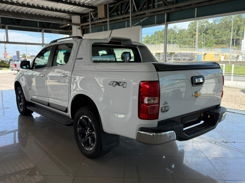 chevrolet s10 2.8 16v turbo diesel high country cd 4x4 automatico 4p 20213