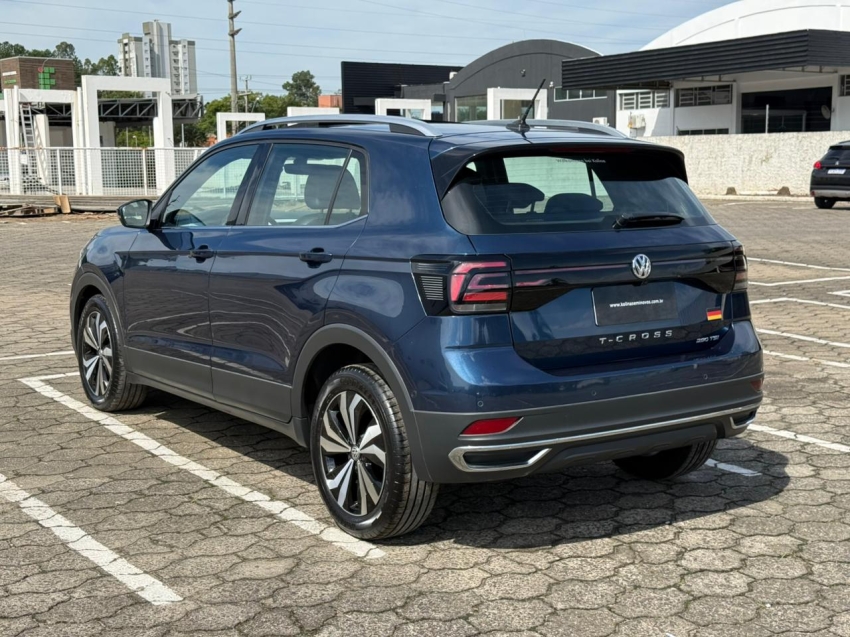volkswagen t-cross 1.4 250 tsi total flex highline automatico 1.3 3p 20213
