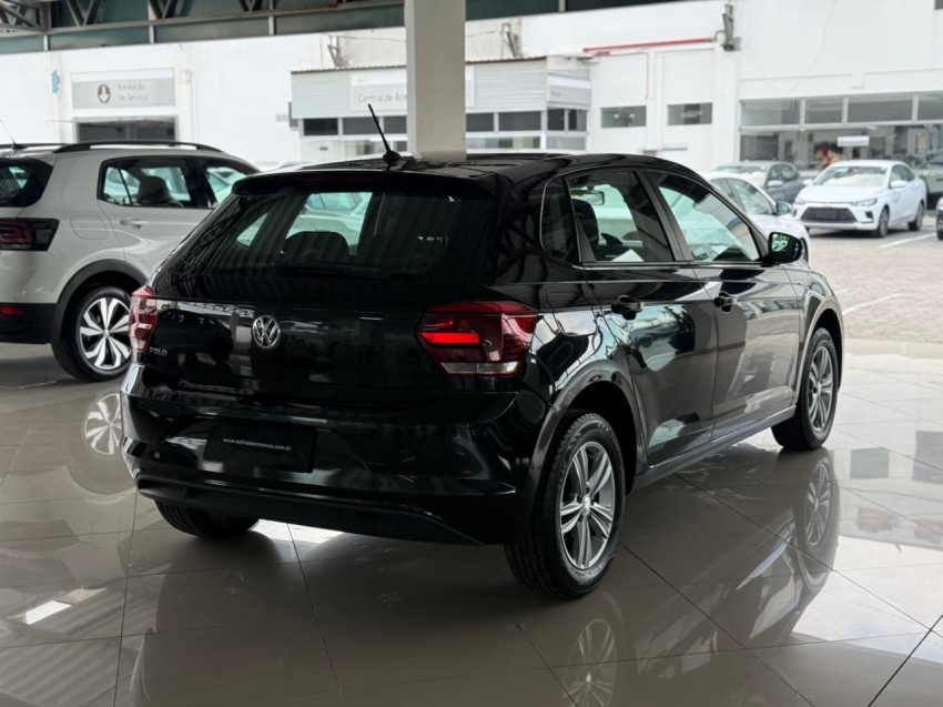 volkswagen polo 1.0 mpi total flex manual 4p 20195