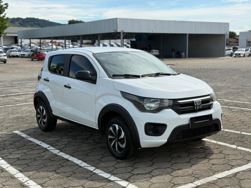 fiat mobi 1.0 evo flex like. manual gasolina 4p 2021