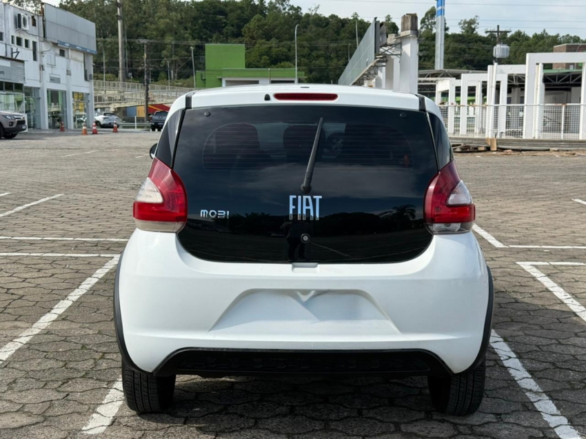 fiat mobi 1.0 evo flex like. manual gasolina 4p 20214