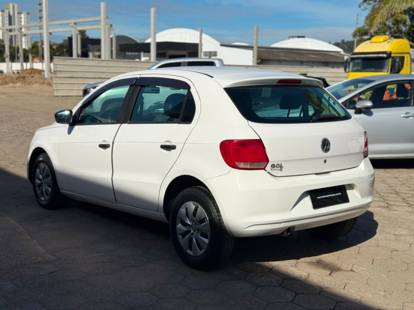 volkswagen gol 1.0 mi 8v flex 4p manual g.vi 20133