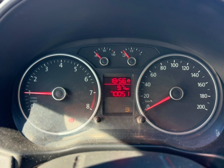 volkswagen gol 1.0 mi 8v flex 4p manual g.vi 201310