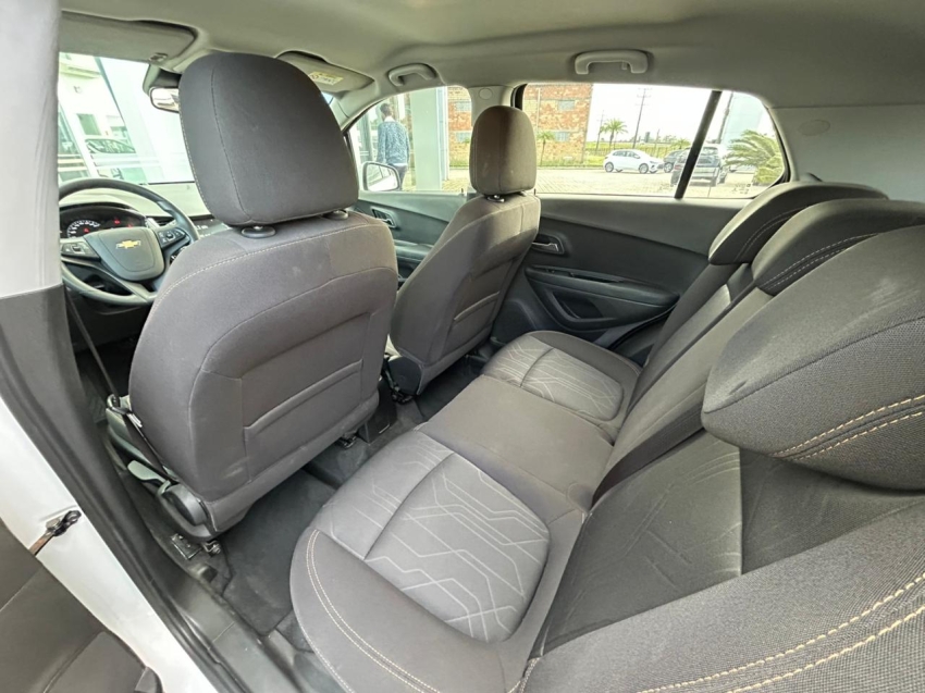 chevrolet tracker 1.4 16v turbo flex lt automatico 1.3 4p 20188