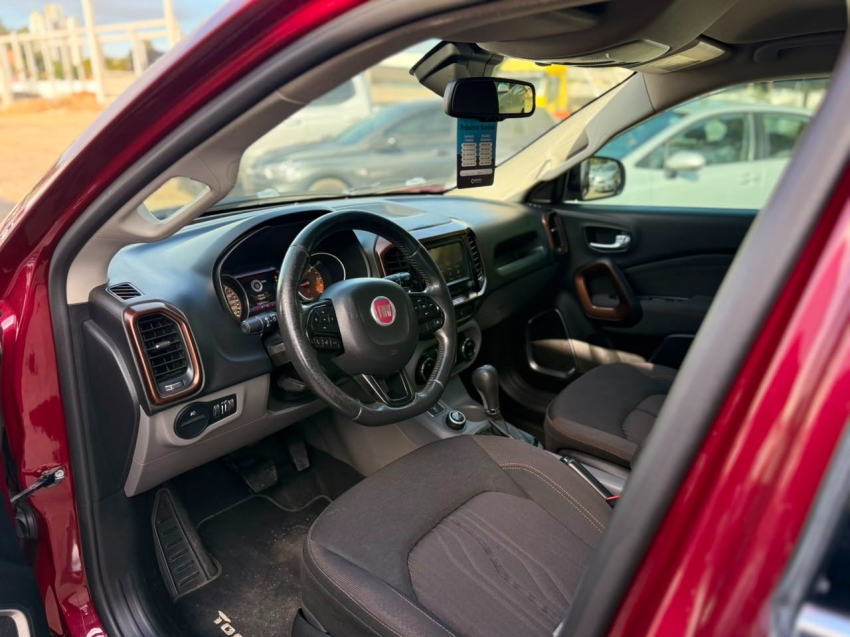 fiat toro 2.0 16v turbo diesel volcano 4wd at9 4p automatico 20206