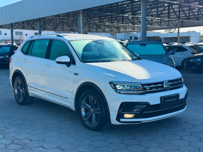 volkswagen tiguan 2.0 350 tsi gasolina allspace r-line 4motion dsg 1.9 4p automatico 20181
