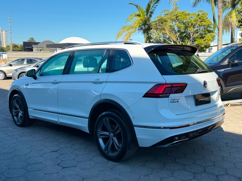 volkswagen tiguan 2.0 350 tsi gasolina allspace r-line 4motion dsg 1.9 4p automatico 20184