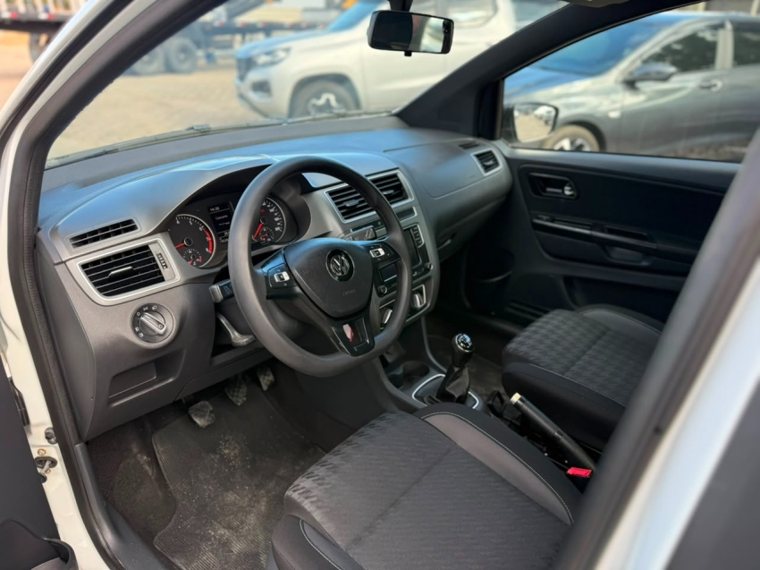 volkswagen fox 1.0 mpi track 12v flex 4p manual 20186