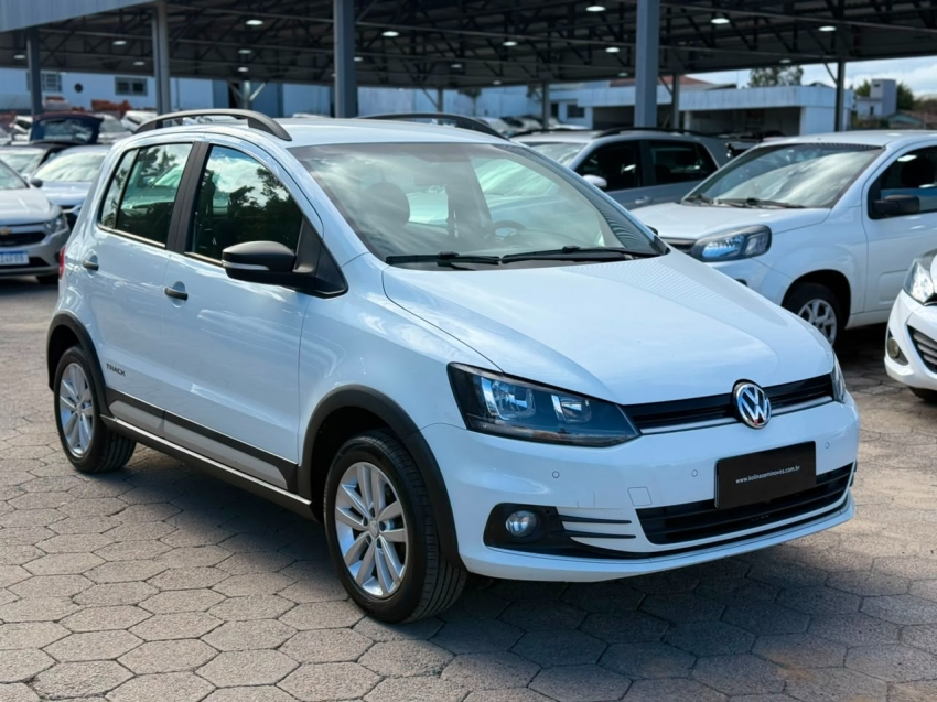 volkswagen fox 1.0 mpi track 12v flex 4p manual 20180
