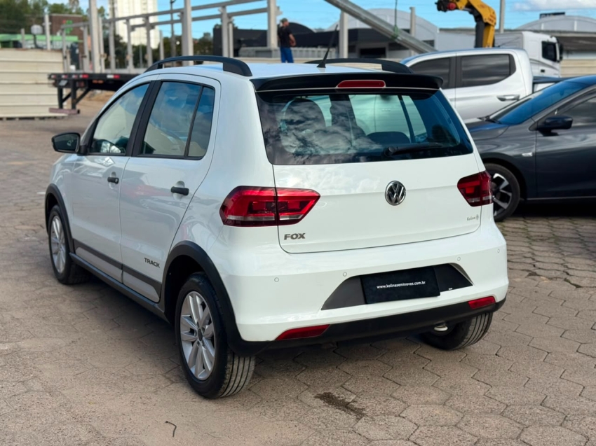 volkswagen fox 1.0 mpi track 12v flex 4p manual 20183