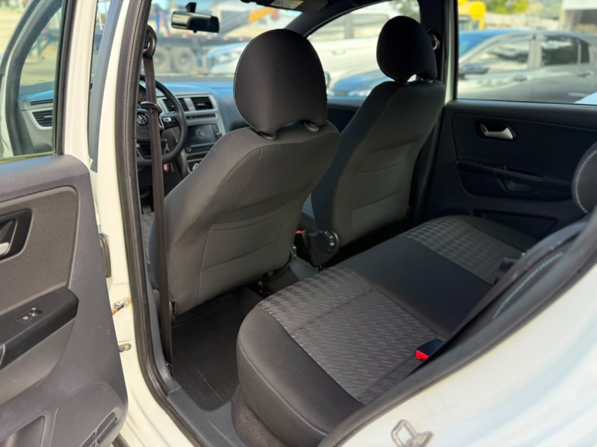 volkswagen fox 1.0 mpi track 12v flex 4p manual 20189